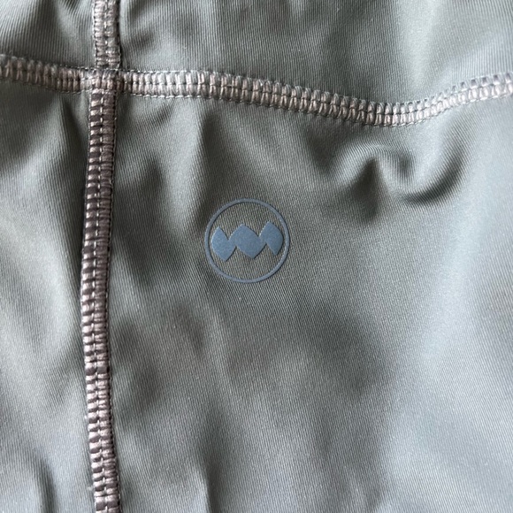 Janji Green Athletic Leggings - Picture 5 of 10